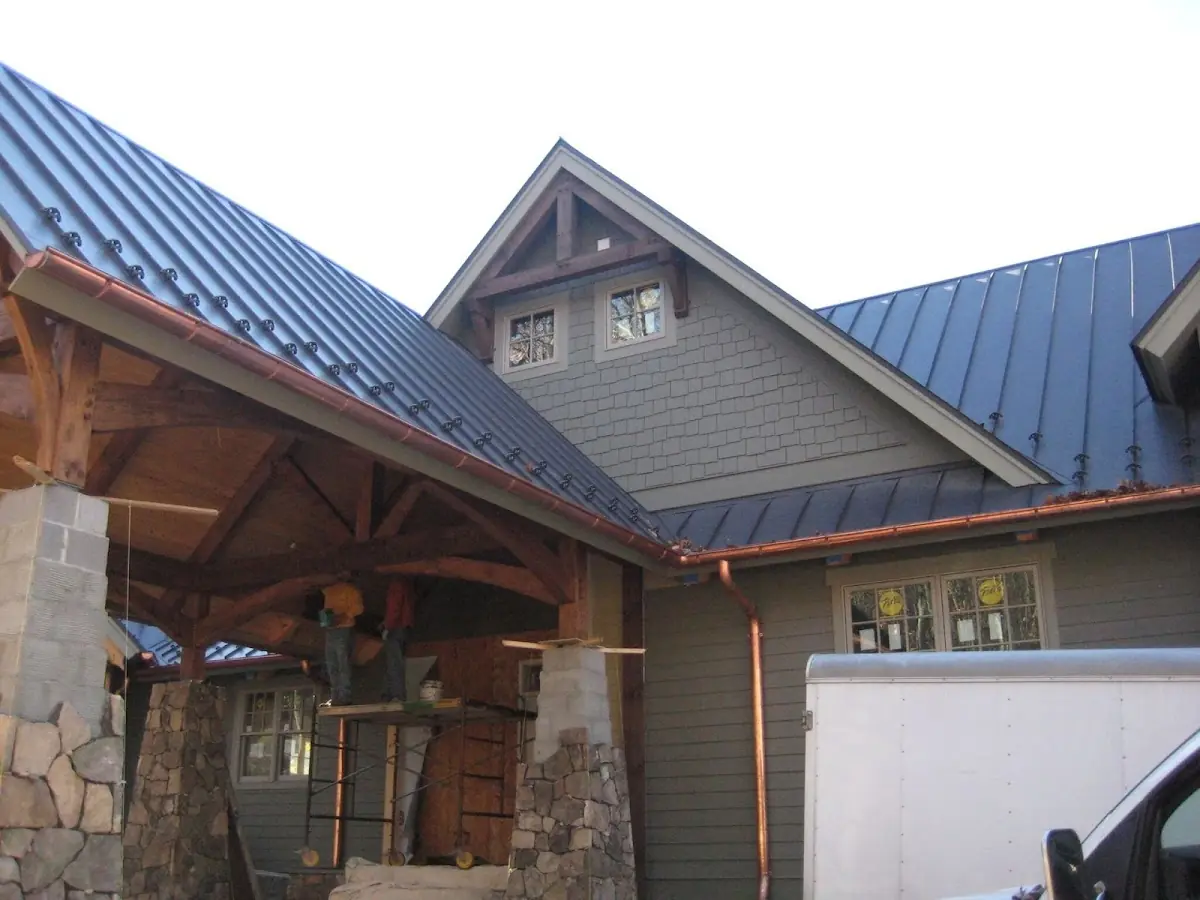 Craftsman Roofing team delivering quality roofing work in Sardis Shores